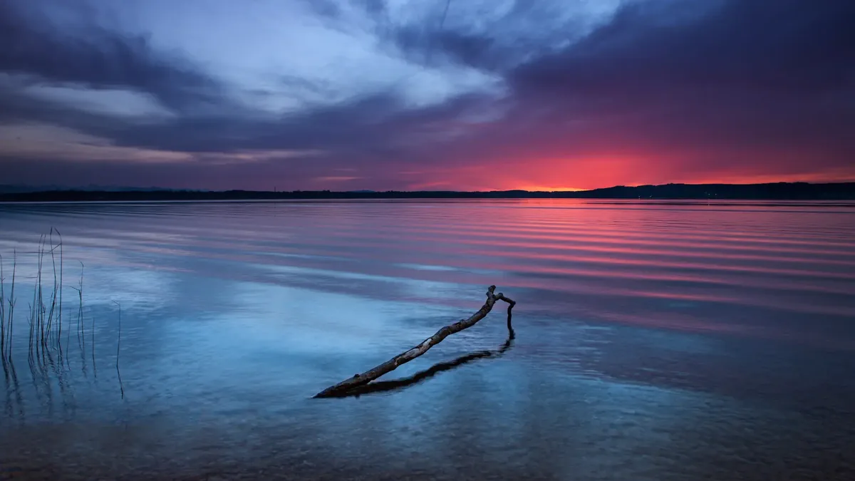 Sonnenuntergang über dem Starnberger See